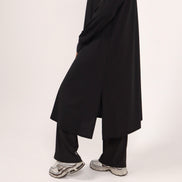 Modest Sports Shirt - Longline - Black
