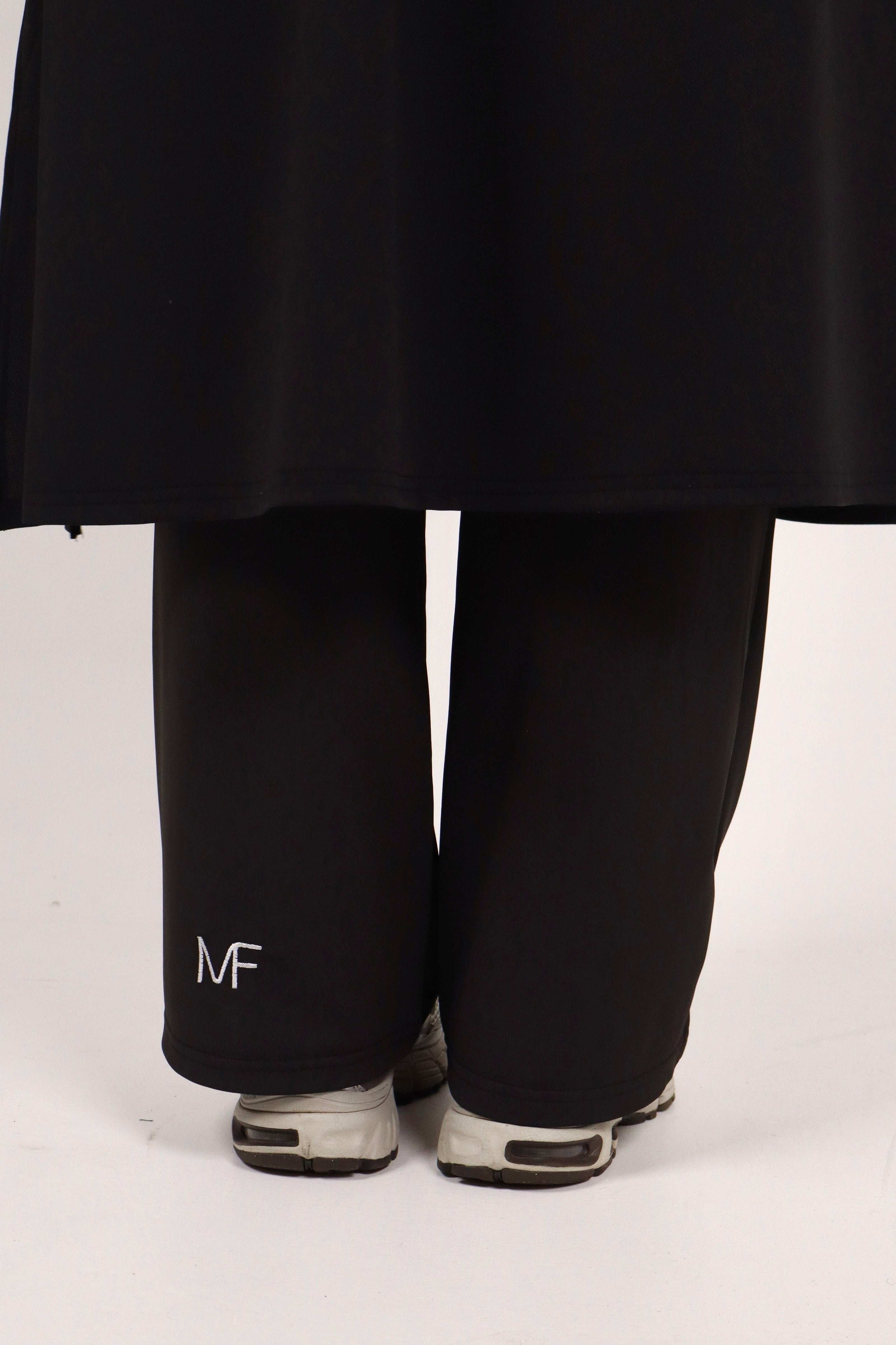 Wide Joggers - Black